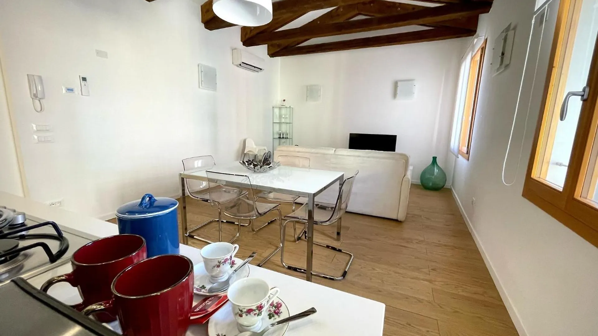 Ve-Nice Suite Casa Teresa C881 Venetië 0*,  Italië